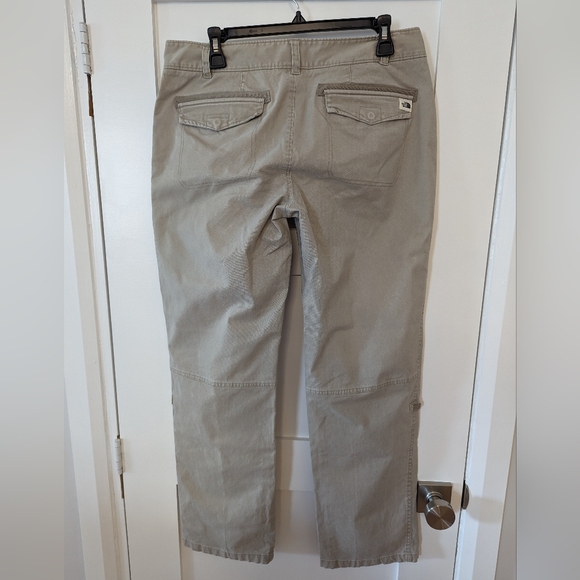 The North Face Convertible Hiking Utility Pant / Capri - Picture 14 of 14